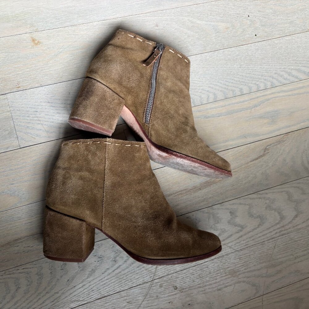 Matt Bernson Tan Suede Booties